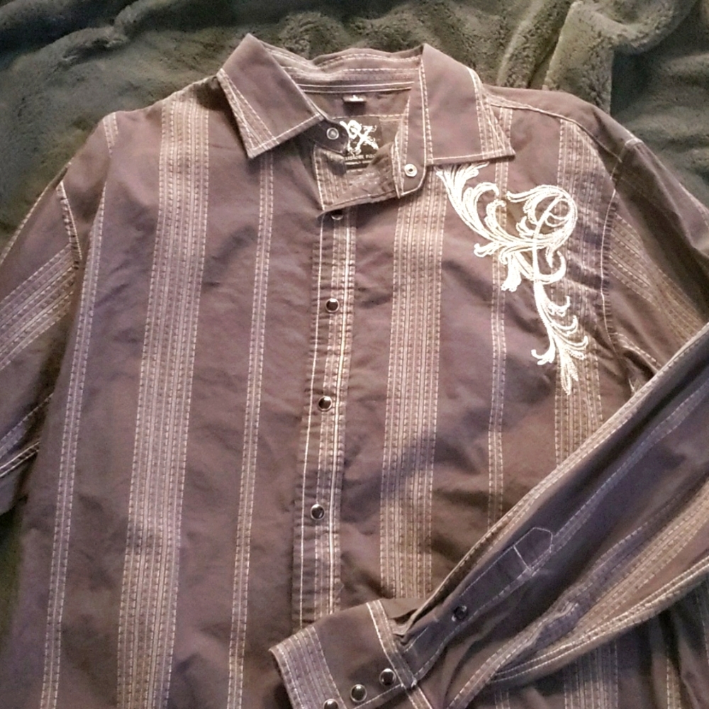 Embroidered steel grey dress shirt